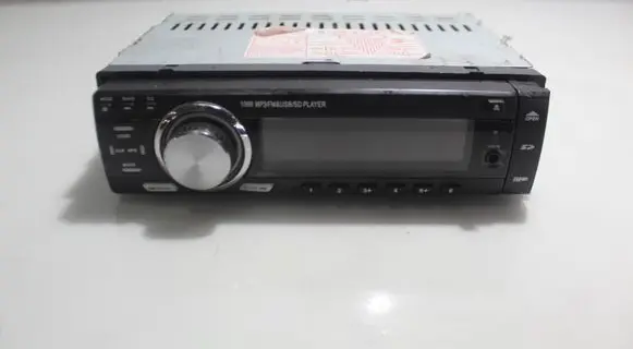 Volkswagen Golf IV Radio/GPS head unit trim 
