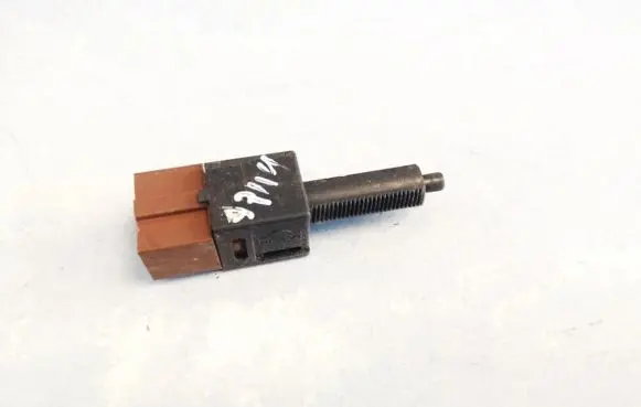 Nissan Almera Tino Brake pedal sensor switch