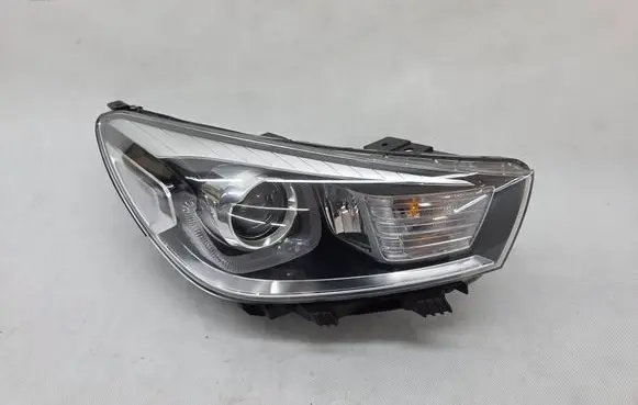 KIA Rio Headlight/headlamp 92102-H8 SP92102-H8