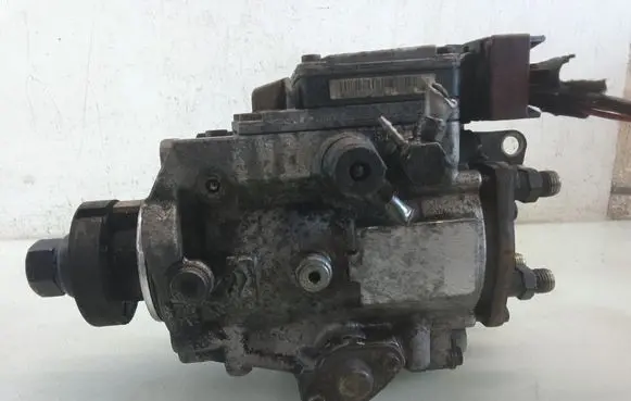 Opel Zafira A Fuel injection high pressure pump 0470504011