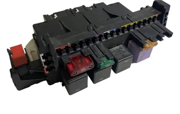 Mercedes-Benz S W220 Fuse box set A0315451632 05045133 04513308011601