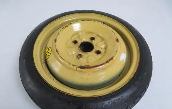 Toyota Yaris R17 spare wheel 