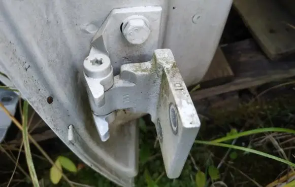 Peugeot Expert Front door upper hinge