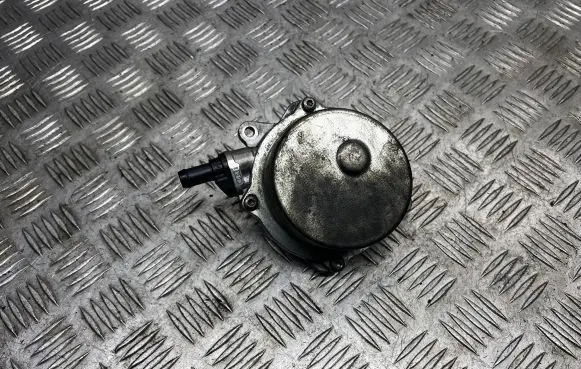 Audi A8 S8 D3 4E Vacuum pump 057145100L 03T3040157 7000130202