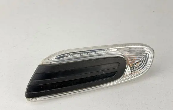 Mini One - Cooper F56 F55 Front fender indicator light 0223750 7298347 0223760