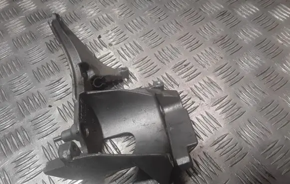 Peugeot 308 Fuel pump bracket 9672309780