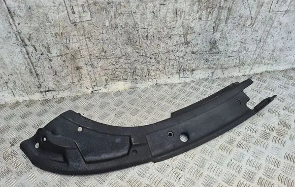 Audi TT Mk1 Radiator trim 8N0860444