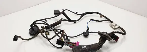 Opel Zafira C Front door wiring loom 13361967