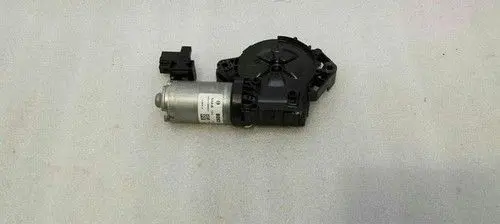 Mercedes-Benz A W176 Sunroof motor/actuator A1769063700