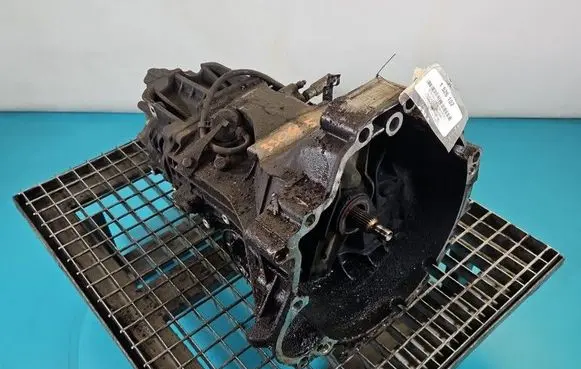 Audi A4 S4 B5 8D Manual 5 speed gearbox CPD IMPRK1526102