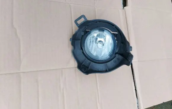 Nissan Navara D40 Front fog light 26155EA500