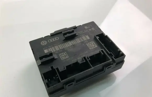 Audi A5 8T 8F Other control units/modules 8T0959793P P2999