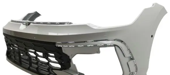 Volkswagen Golf VIII Front bumper 5H0807221AB L0K1