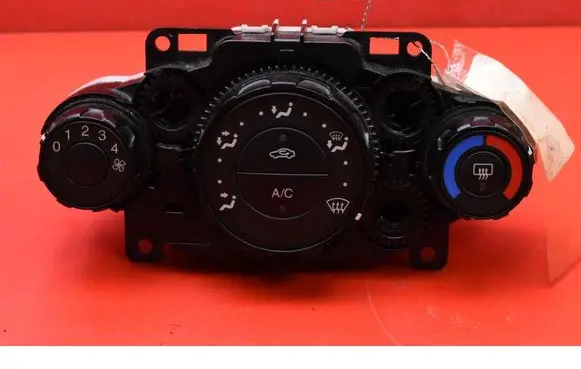 Ford Fiesta Climate control unit 8A6119980CE