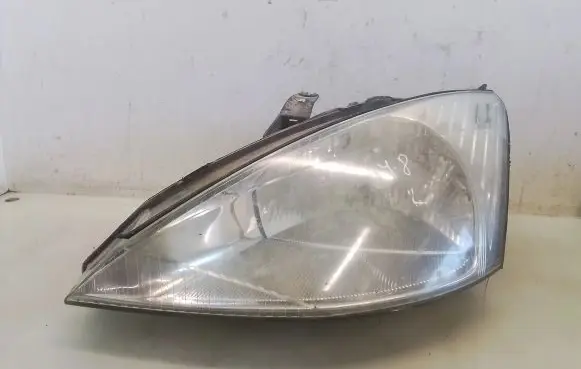 Ford Focus Headlight/headlamp