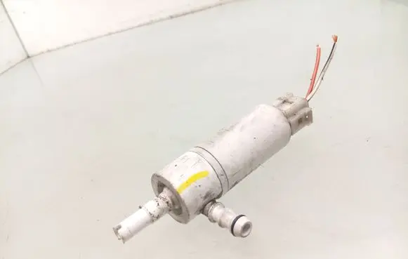 Mercedes-Benz R W251 Headlight washer pump 30156