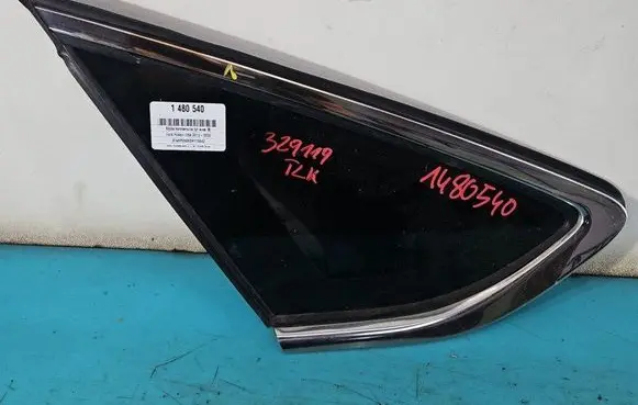 Ford Fusion II Rear side window IMPRK1480540
