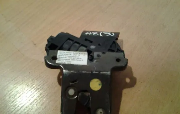 Audi A8 S8 D3 4E Tailgate/trunk/boot lock/catch/latch 4E0827505B