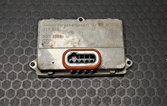 BMW 5 E60 E61 Headlight ballast module Xenon 5DV00829000 22330103074137