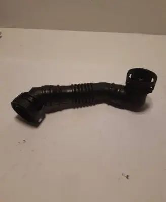 Volkswagen Golf V Breather hose/pipe 03G103493D