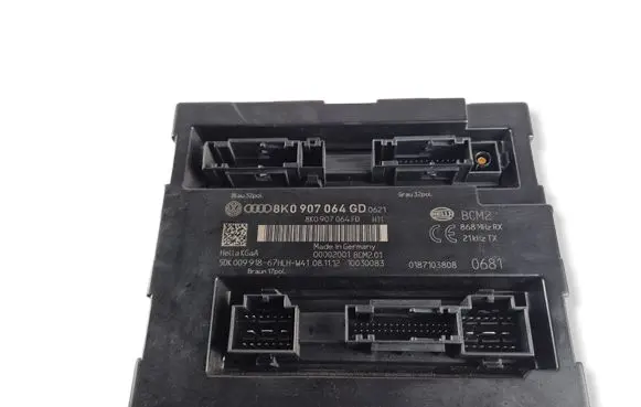 Audi A4 S4 B8 8K Comfort/convenience module 00002001