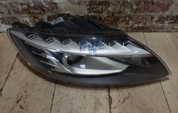 Audi Q7 4L Headlight/headlamp