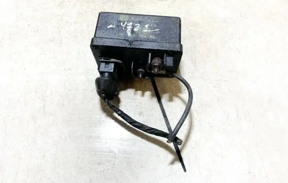 Citroen Berlingo Glow plug pre-heat relay 9616582480