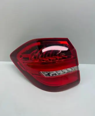 Mercedes-Benz GLS X166 Rear/tail lights A1669060502 2434815 F00HTM4013