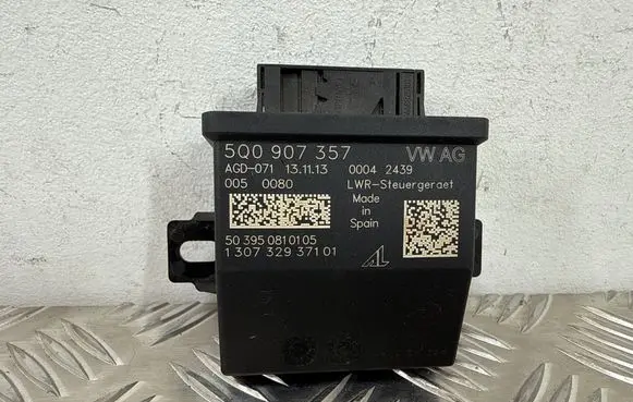 Volkswagen Golf VII Light module LCM 5Q0907357 503950810105 130732937101