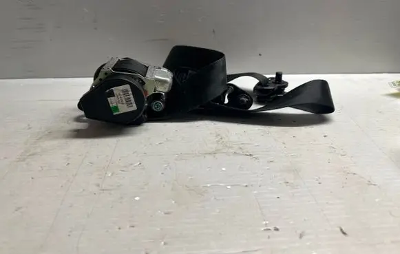 Ford Kuga II Front seatbelt 624436800