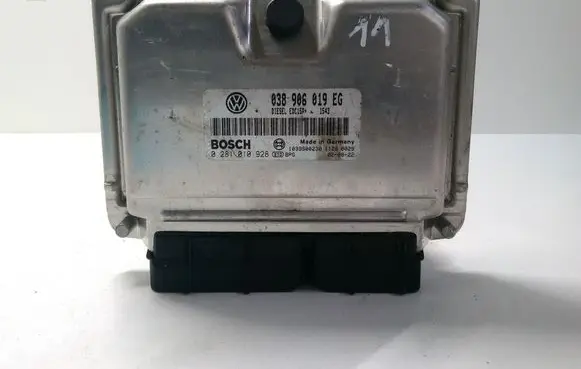 Skoda Superb B5 (3U) Engine control unit/module 038906019EG 0281010928