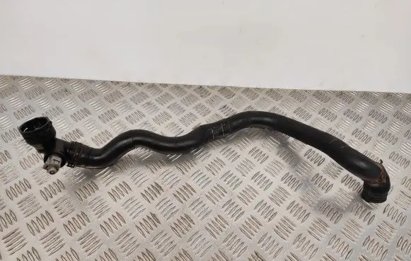 Volkswagen Jetta V Engine coolant pipe/hose