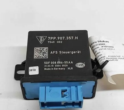Porsche Cayenne (92A) Light module LCM 7PP907357H 5DF008886