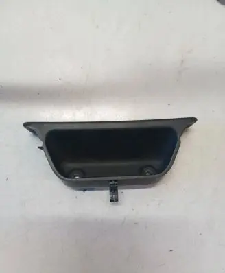 Volvo XC70 Tailgate trunk handle TEW000719