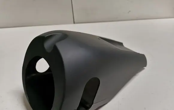 Steering wheel column trim