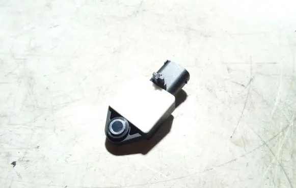 Mercedes-Benz B W245 Airbag deployment crash/impact sensor A1698202226