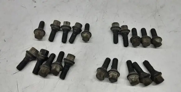 Renault Trafic II (X83) Nuts/bolts 