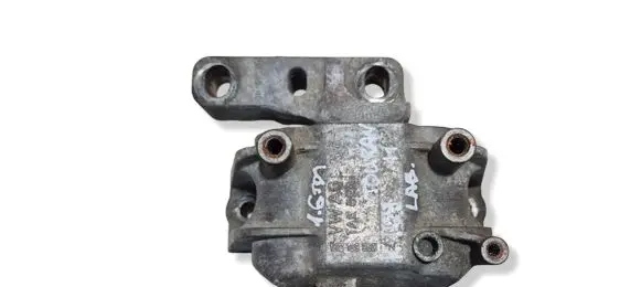 Volkswagen Touran II Engine mount bracket 1K0199262