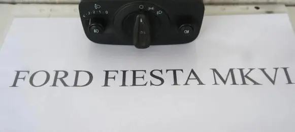 Ford Fiesta Light switch