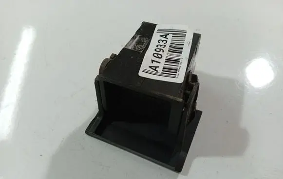 Nissan Primera Car ashtray MT3739