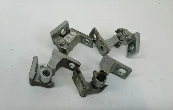 Volkswagen Scirocco Front door hinges set 