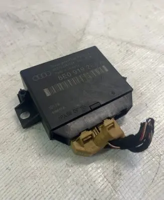Audi A4 S4 B7 8E 8H Parking PDC control unit/module 8E0919283A 601796 H02SD08C84