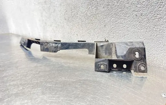 Opel Insignia A Headlight/headlamp mounting bracket 13250571
