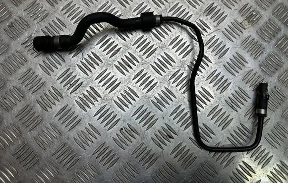 BMW 6 F06 Gran coupe Engine coolant pipe/hose 7619698 17127619698 15476810