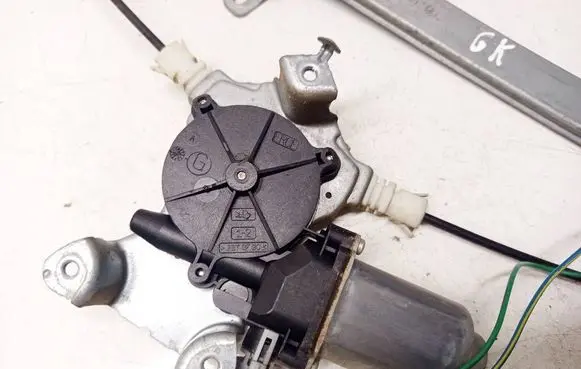 Nissan Primera Rear door window regulator motor 490601