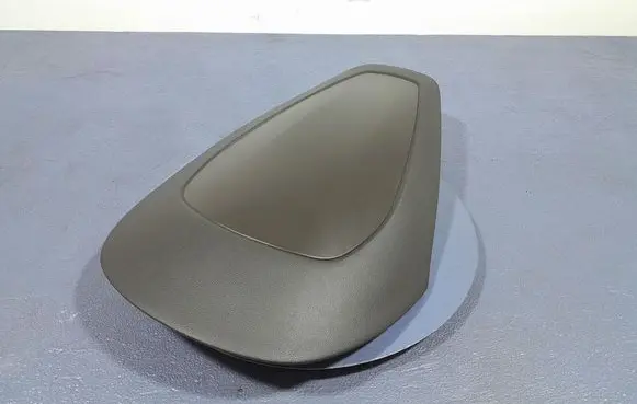 Renault Espace - Grand espace V Other sill/pillar trim element 682401463R