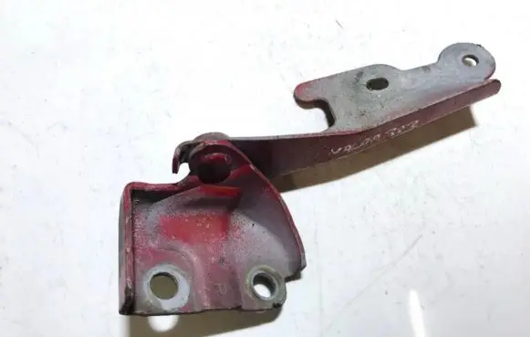 Mazda 323 Engine bonnet/hood hinges
