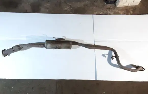 Toyota Yaris Middle muffler/silencer 10N08