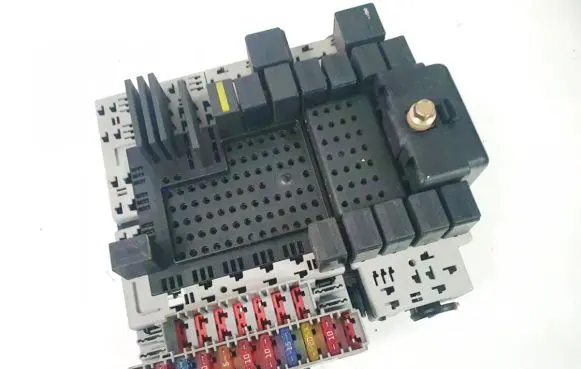 Volvo S80 Fuse box set 8622520