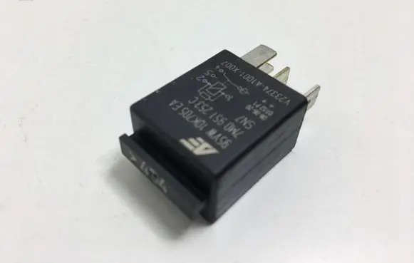 Volkswagen Tiguan Other relay 7M0951253C